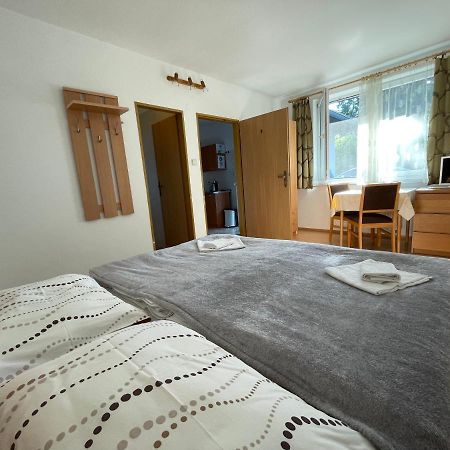 Privat Hotos Appartement Liptovský Mikuláš Buitenkant foto
